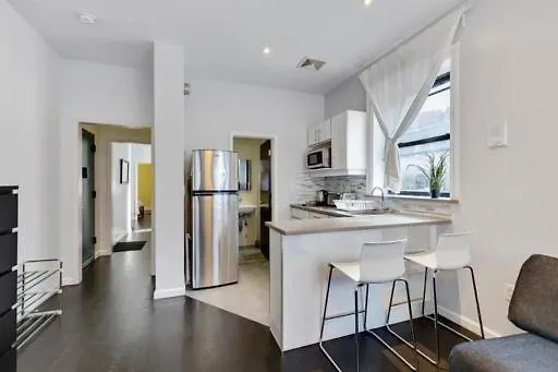 3 Bedroom, Central Location In Manhattan!! New York